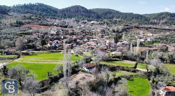 Coldwell Banker Uzman'dan Köy Merkezinde 2.5 Dönüm Fırsat Arazi