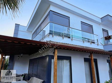 Döşemealtı Altınkale Mah. Havuzlu 4+1 Satılık Villa