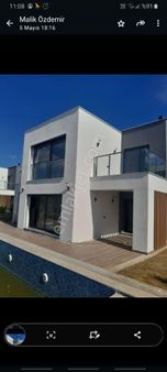 Merkeze Yakın Doğa İçinde Deniz Manzaralı Özel Havuzlu Müstakil Villa