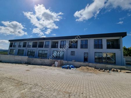 Han Emlak Otomotiv'den Yapıldak Köyünde Satılık 2+1 Villa