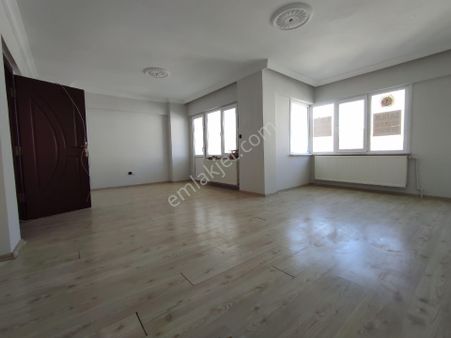 Çınarcık'ta 2 Müstakil Girişli Dubleks Daıre.