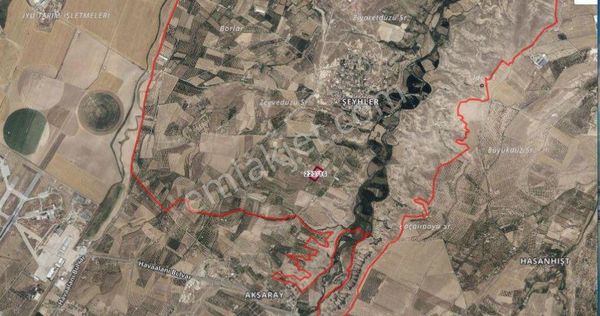 Erkan Emlaktan Aksarayda Havaalanına Yakın Satılık 13681m2 Tarla