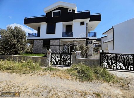 Terzioglu"dan Gürede Deniz Tarafında Deniz ,dag Manzaralı Villa