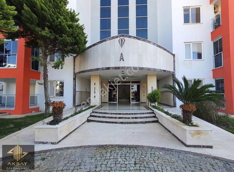 Ödüllü Ve Özellikli Sitede Ara Kat 1+1 Daire