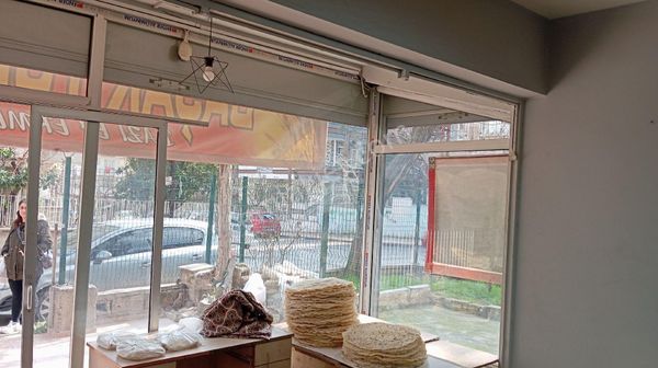 Kolejtepe Mahlesinde Köşebaşı Dükkan