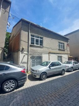 Tevekkül Geyrimankülden Satılık Bina