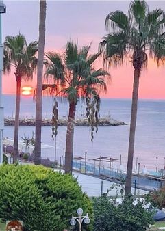 Kumkuyu Tırtar'da Satılık Denize Sıfır Eşyalı 3+1 Daire