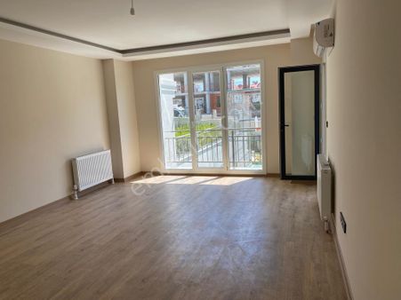 Büyükçekmece Atatürk Mah De Ultra Lüx Merkezi Sitede Satılık 3+1 Daire