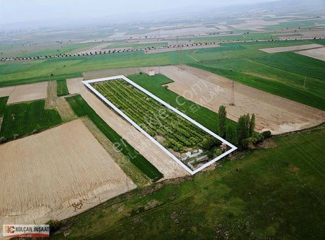 Kolçan'dan Satılık Tavşanlı Yolu Üstünde Hobi Bahçesi
