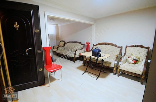 Old City'den Aksaray Yusufpaşada Bahçeli 2+1 80m2 İskanlı Daire.