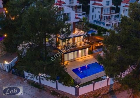 Fethiye Ölüdeniz Hisarönü' Nde Satılık Lüks Havuzlu Villa