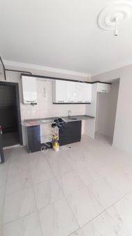 Denız Gayrimenkul,den Satılık Lüx Daire 1+1 Oldukça Harika Bır Daire