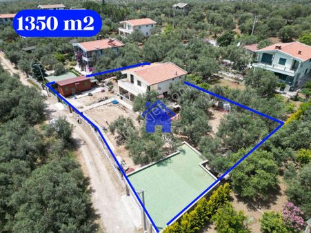 Altınoluk İlkbahar'dan 1350 M2 Tam Bağımsız Arsa İçinde Emsalsiz Özel Çiftlik Evi