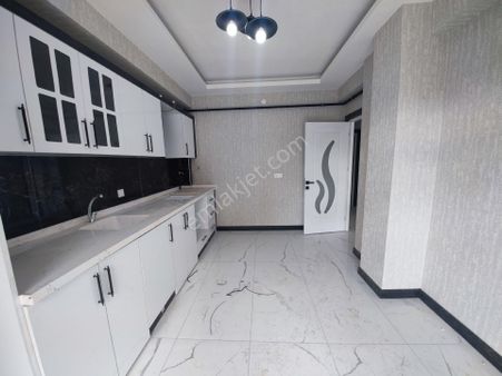 Entepe Avm Civarı 2+1 Ve 3+1 Sıfır İskanlı Daireler