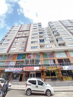 Merkezi Konumda Büyük İldo Aşağısı Satılık 3+1 Geniş Lüx Daire