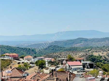 801-deniz Manzaralı Oturulabilir Durumda Köy Evi