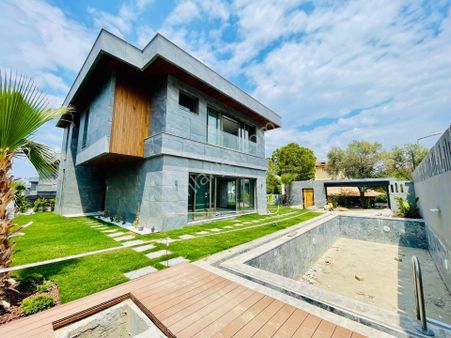 7/24 Guvenlık-özel Havuz-otopark-hamam-sauna-buhar Odası-asansor-500 M2 Bahçe-müstakil