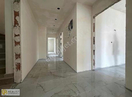 Çengelköyün En İyi Konumunda Lüx 3+1 Daire