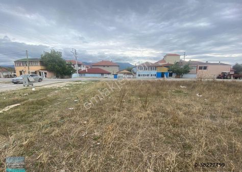 Sakarya Pamukova Cumhuriyet Mah. Satılık 400 M2 Konut+ticari İmarlı Arsa (fırsat Fiyat)