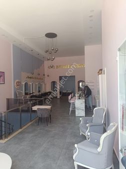 Çeçenistan Caddesinde Satılık Dükkan