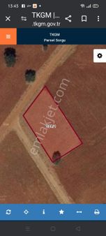 Akören Ağalar Mah Yol Cepeli Köşe Parsel