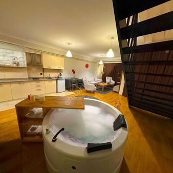 Bolu Merkez'de Doğalgazlı Full Eşyalı Jakuzili Lüks Daire Orjinal Resim