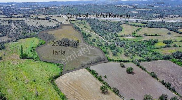 Sapanca Köyünde Çanakkale İzmir Otoyoluna 100 Metre Tarla