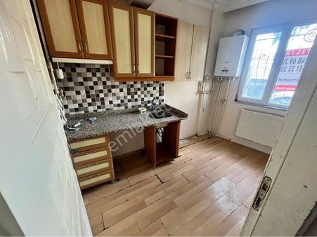 Bağcılar Barbaros Mah Satılık Giriş Kat 1+1 Kirazlı Metro Yakını