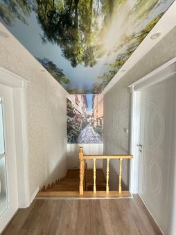 Bahçıvan Mahallesinde Satılık Geniş 6+1 Dublex Daire