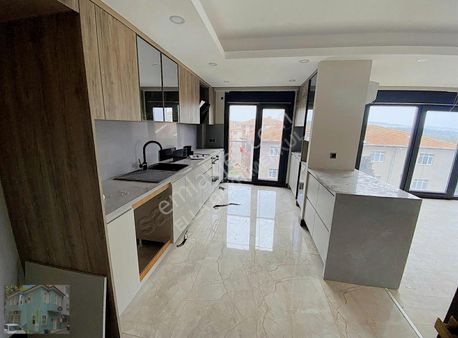 Tuzla Sahilde Full Deniz Manzaralı Ultra Lüks 3+1 Fırsat Daire