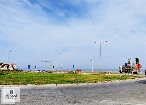 Monami'den Güzelbahçede 3 Daireli Komple Bina