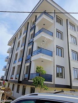 Büyükçekmece Kamil Oba Da Satılık 3+1 Kapalı Otoparlı Daireler