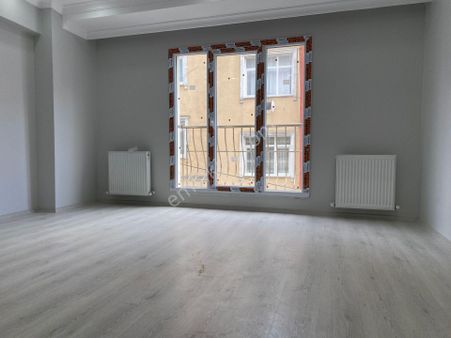 Avrupa Emlak Tan Esenler Ninehatun Mh 105m²3+1 2.3.kat,asansörlü,sıfır,çift Banyolu,satılık Daireler