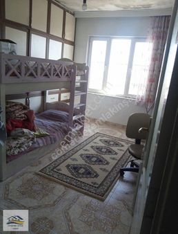 Onur Da 110m 3 Katlı, Cad. Üzeri Bahçeli Temiz Ev