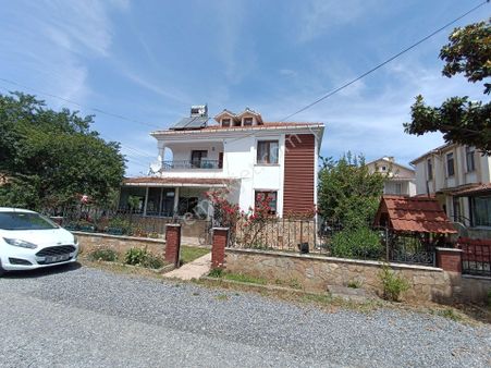 19 Mayıs Engiz Tatil Köyünde Satılık Yazlık Dereköy