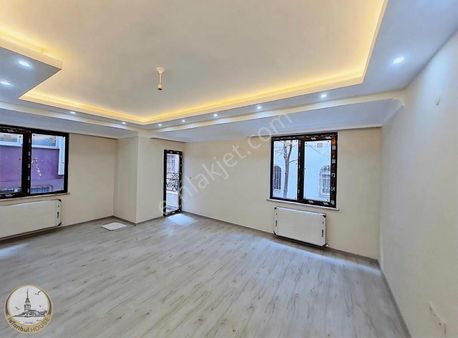 Uefa Kupasına Yakın Sıfır Binada 3+1 Satılık Daire