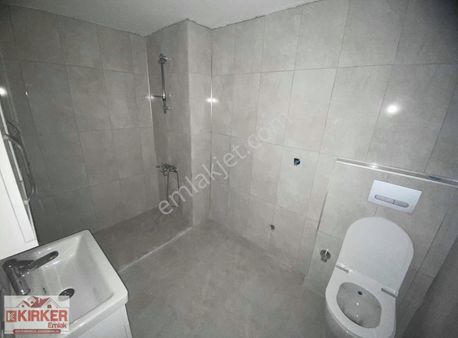 Kırker'den Cumhuriyet Mh. 3+1 Kiralık Lüx Bakımlı Daire !