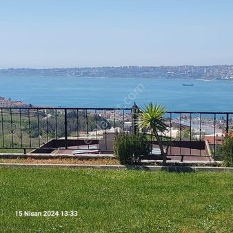 Beylikdüzü Adnan Kahveci'de Beykent'te Deniz Manzaralı Kiralık Villa 8 + 2