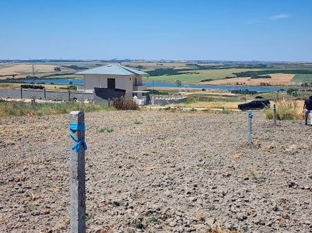 Füll Göl Manzaralıdır Arsamız Nitelik Arsadır Tarla Değildir