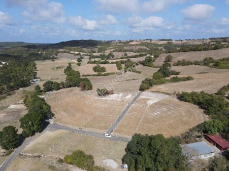 İstanbul Çatalca Celepköy Satılık 600 Ve 800 Ve 1200 M2'ler Arsa Tarla