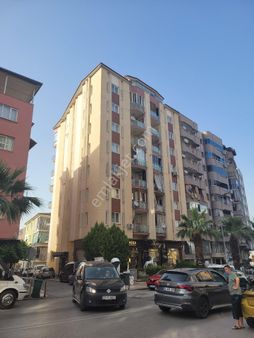 Hacı Kaplanlar Mahallesi Atatürk Caddesi Cepheli Arakat Kombili Geniş Daire