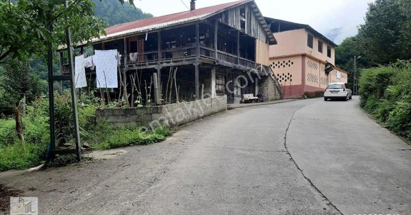 Düştüüüü Acilll Satılık Fırtına Vadisinin Yanı Başında 2.200 M² Resmi Yolu Olan Tarla