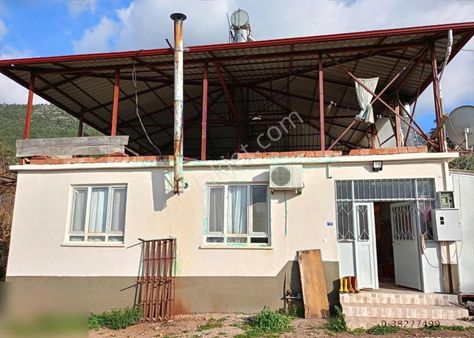 Köy İçinde Merkezde Ev Arsası