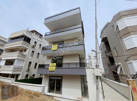 Güçlü Kardeşler Altınoluk Merkezde 2+1 Deniz Manzaralı Lüks Daire