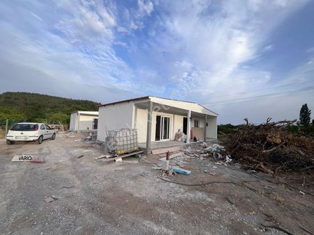 Seferihisarda 2+1 Sıfır Satılık Müstakil Ev Ve Arsası