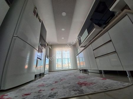 Ankara Sincan Yenikent Menderes Mahallesi Site İçerisinde 3,5 +1 150 M2 Net Kullanım Alanı