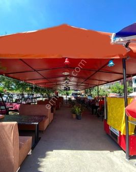 Müslüm Emlaktan 1000 M2 Açık- Kapalı Alana Sahip Devren Cafe