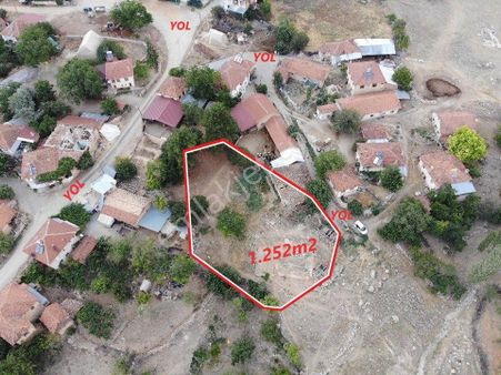 Antalya Elmalı Kışla Mahalle Merkezinde 2 Kata İmarlı 1.252m2 Satılık Arsa