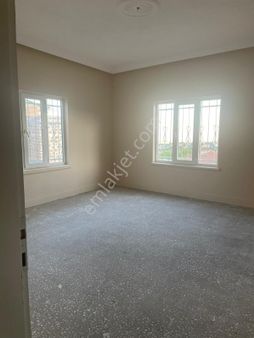 Nigde Koyunluda Müstakil 3 Katlı Bina Satlık