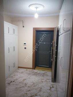 Demir Emlak Gayrimenkulden Açil Satılık Daire 808 Konutları